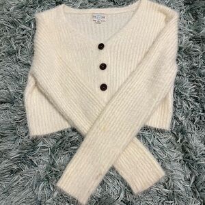 Chic Ivory V-Neck Sweater with Button Accents
